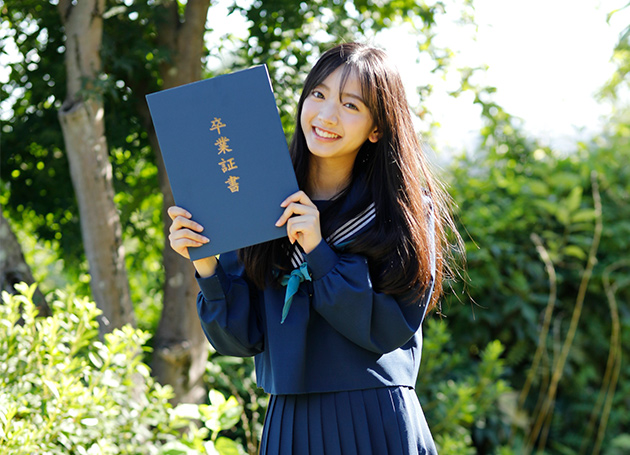 衣装の制服もカワイイね