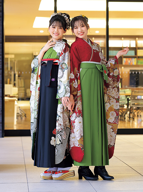 袴を着たドリエン